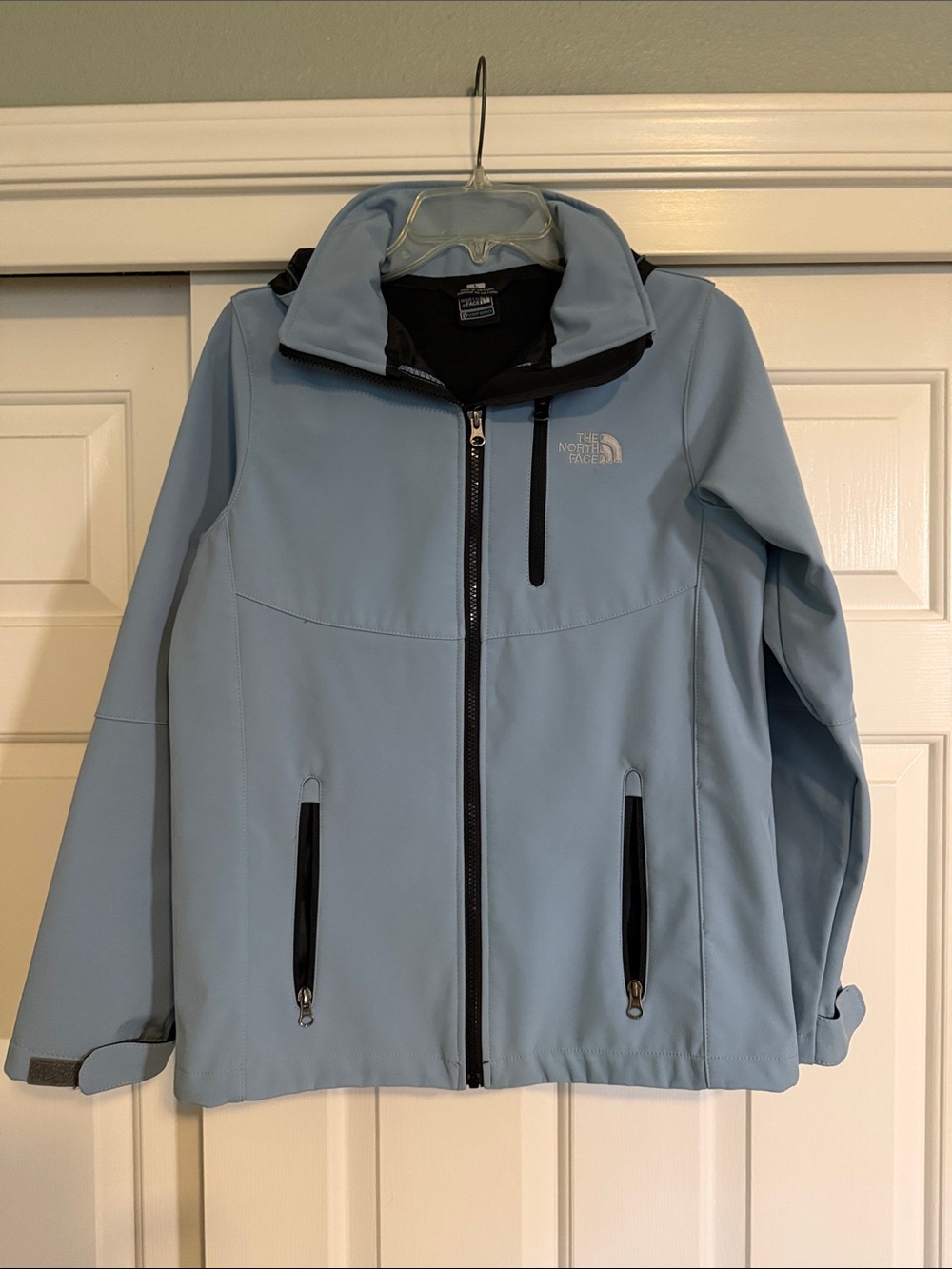 Women’s North Face Softshell Performance Jacket